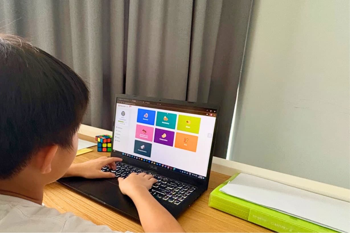 Playwrite feature on Skoop SG